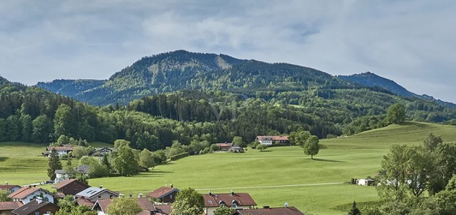 Berge vor der Haustüre - Haus kaufen in Frasdorf - Berge zum Greifen nah, für Wohnästeten, die Natur lieben und energetisch modern wohnen wollen in ZFH