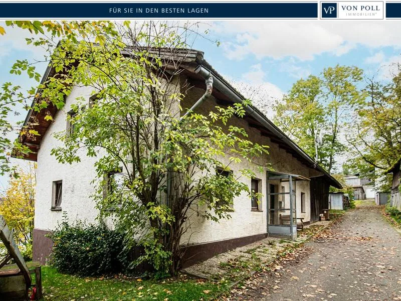 Aussenansicht - Haus kaufen in Eschlkam/Stachesried - Renovierungsbedürftiges Einfamilienhaus in ländlicher Umgebung