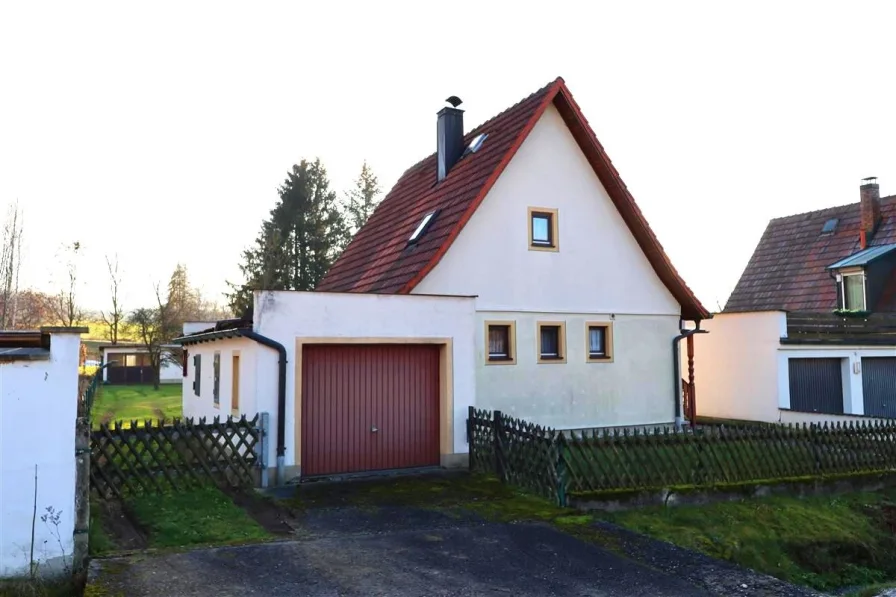 Haus mit Garage