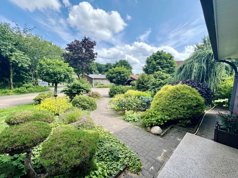 Blick in den Garten von oben