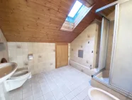 Badezimmer DG