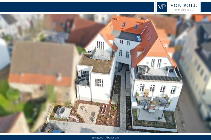 Titelbild - Wohnung kaufen in Laudenbach - Moderne Eigentumswohnung mit großer Dachterrasse