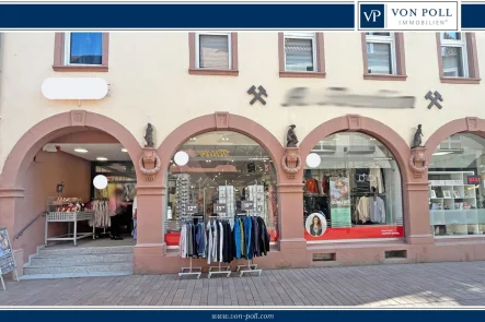 Titelbild - Laden/Einzelhandel mieten in Weinheim - Attraktive Einzelhandelsfläche in historischem Eckhaus am Windeckplatz