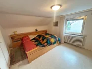 Schlafzimmer DG