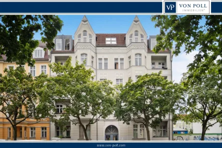 Titelbild - Wohnung kaufen in Berlin - Moderne 3 Zimmer Dachgeschosswohnung in Steglitz