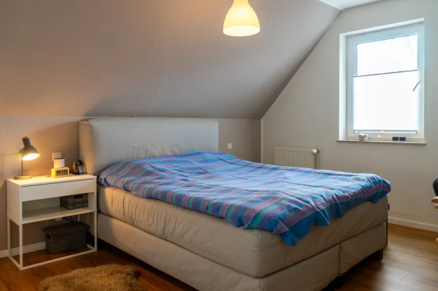 Schlafzimmer III