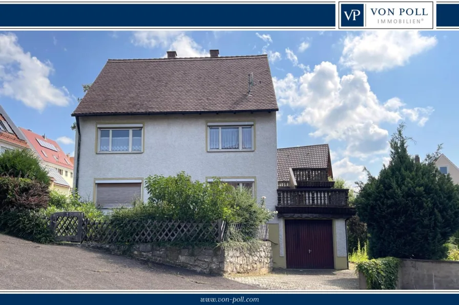 Entzückendes Einfamilienhaus mit Garage - Haus kaufen in Hainsfarth - Sanierungsimmobilie mit Garage und viel Potential: Historisches Wohnhaus mit Charme