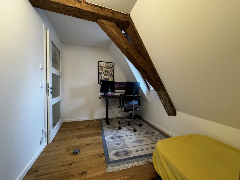 Büro/Kinderzimmer