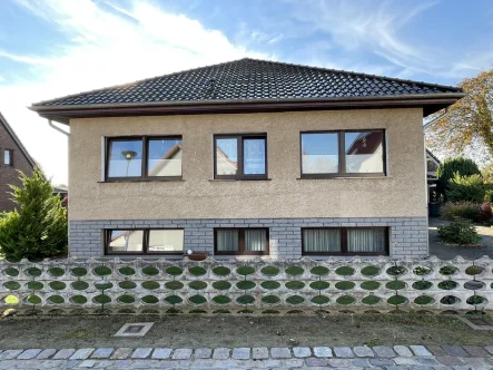 00 - Haus kaufen in Templin - Ruhiglage zwischen Stadt und Kurpark - Einfamilienhaus mit Gartenterrasse in Anliegerstraße