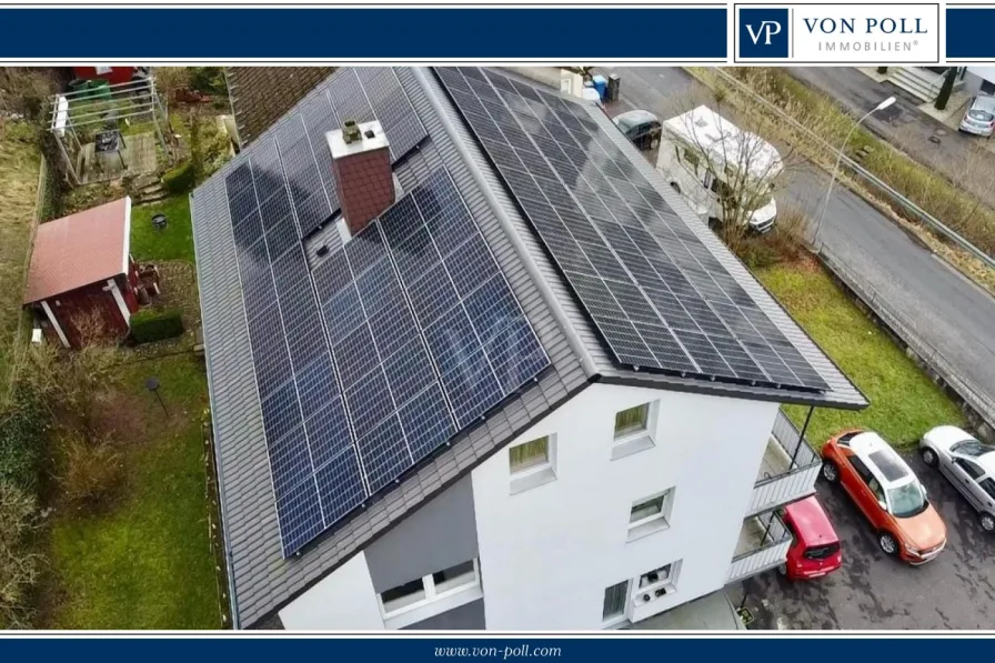 Titelbild - Haus kaufen in Bad Brückenau - Konstant saniertes 3-Parteienhaus mit neuer PV-Anlage