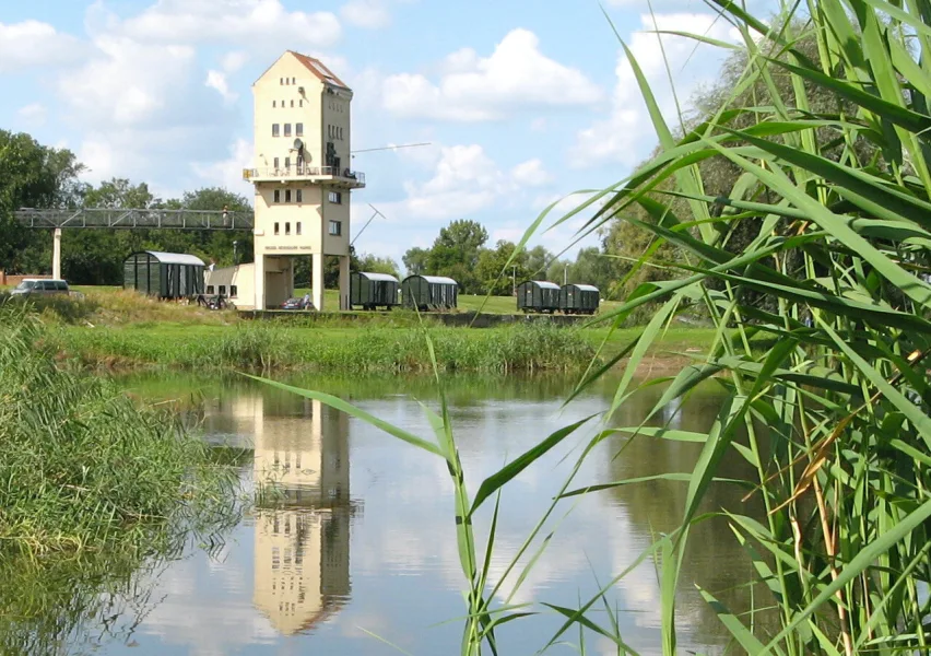 Verladeturm - Gastgewerbe/Hotel kaufen in Groß Neuendorf - Einzigartiges Kulturdenkmal direkt an der Oder