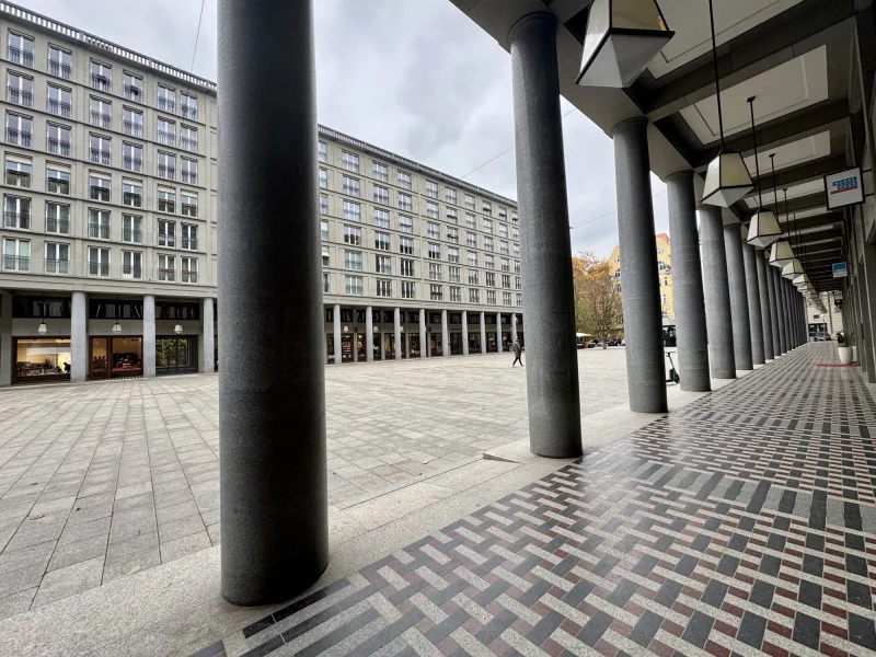 Leibniz-Kolonnaden - Büro/Praxis mieten in Berlin - Moderne Bürofläche mit erstklassiger Ausstattung in den Leibniz-Kolonnaden nahe Kürfürstendamm