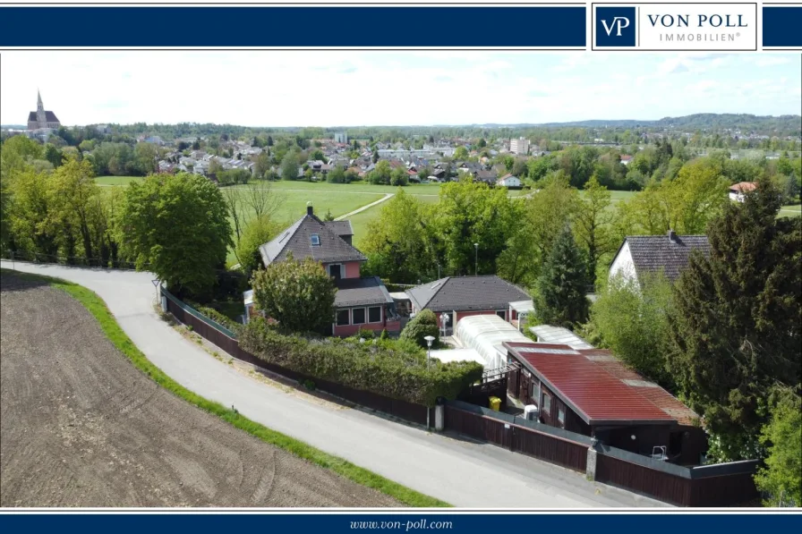 Titel - Haus kaufen in Neuötting - Einzigartige Lage im Grünen und doch zentral: Historisches Stadthaus auf stattlichem Grundstück