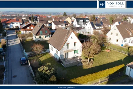 Titel - Haus kaufen in Mühldorf am Inn - Sonne, Ruhe, perfekte Anbindung – Einfamilienhaus mit Potenzial und großem Grundstück!