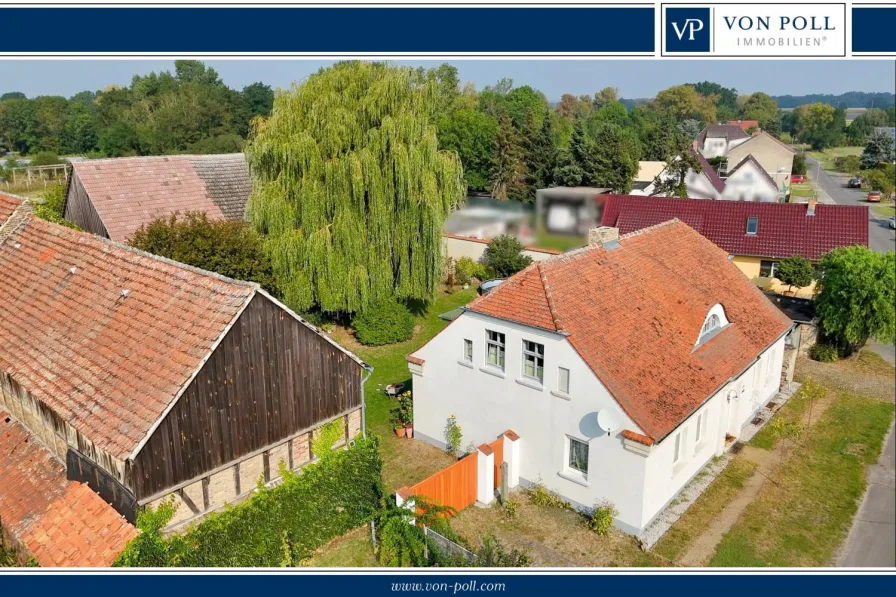 Titelbild - Haus kaufen in Roskow - Traumhaftes Anwesen mit Nebengebäude und Scheune