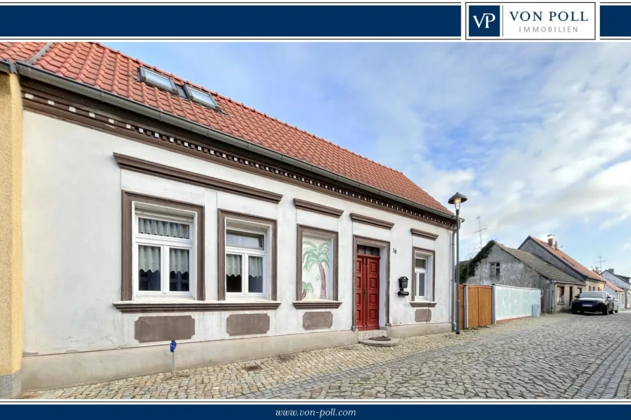 Titelbild  - Haus kaufen in Ziesar - Gepflegtes Haus mit Nebengebäude und Scheune in der historischen Innenstadt