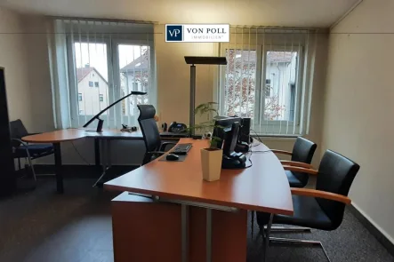 Titelbild - Büro/Praxis mieten in Herrenberg - Attraktive Praxisfläche im Zentrum von Herrenberg