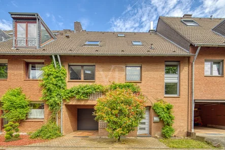 Außenansicht - Haus mieten in Troisdorf / Rotter See - Familienfreundliches Reihenhaus mit gemütlicher Gartenoase.