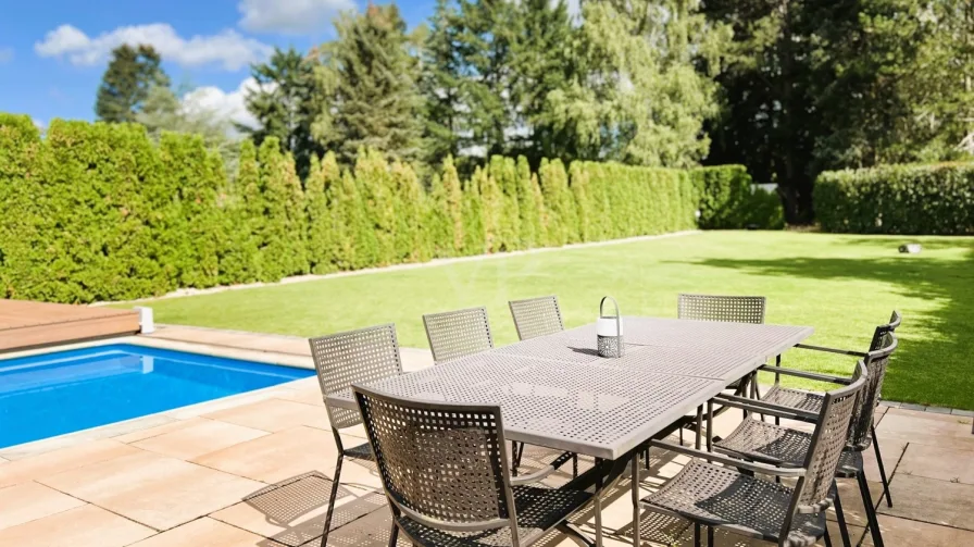 Terrasse, Pool 