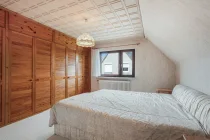 Schlafzimmer II im DG