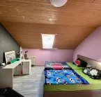 Schlafzimmer DG