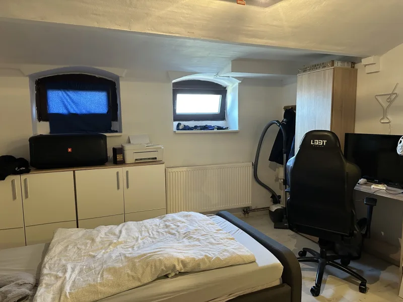 Schlafzimmer UG