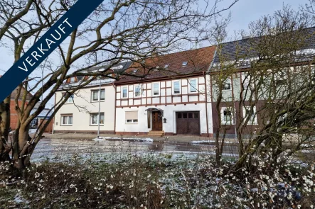 Titelbild 01 - Haus kaufen in Nordhausen - Gemütliches EFH mit schönem Gartengrundstück mittig in Nordhausen