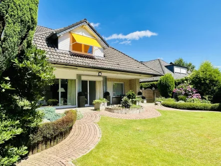 Garten - Haus kaufen in Wesel - Familienglück im großen Traumhaus mit Garten und Garage