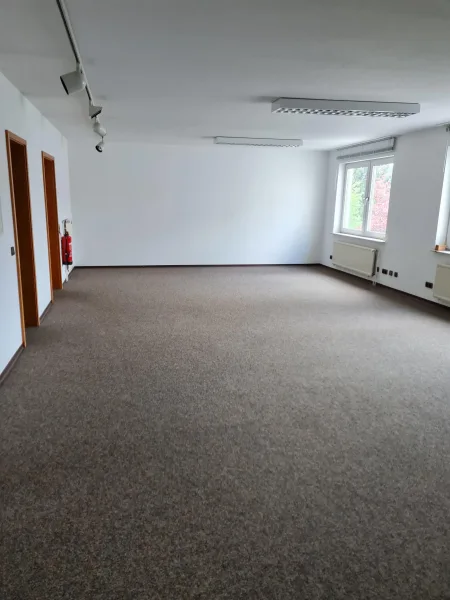 Büro Altbau OG