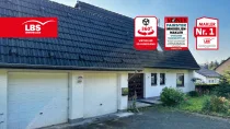 Haus mit 2 Garagen