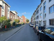 Ruhige Straßenseite