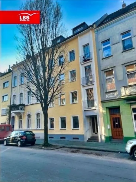Front - Haus kaufen in Krefeld - Attraktive Investmentmöglichkeit: Mehrfamilienhaus mit 8 Wohneinheiten