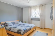 Schlafzimmer/Ankleidezimmer