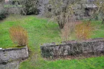 Blick in den Garten aus dem Obergeschoss