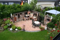 Garten mit Grillecke