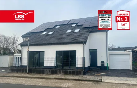 Hausansicht - Haus mieten in Langenfeld - *NEUBAU*,  KFN klimafreundlicher Neubau 40, * ERSTBEZUG* 18,- Euro / pro qm