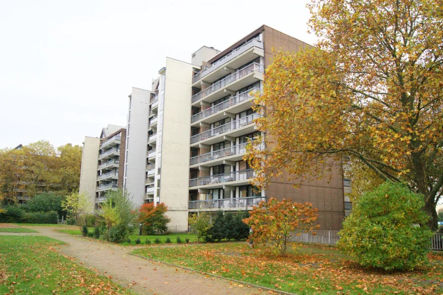 Hausansicht - Wohnung kaufen in Köln - Willkommen in Ihrem neuen Zuhause!