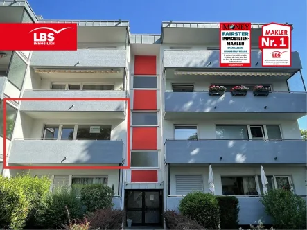 Straßenansicht - Wohnung kaufen in Troisdorf - Geräumige 2,5 Zimmer Wohnung mit Balkon & PKW Stellplatz (SNR)