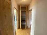 Blick auf den 1. Einbauschrank