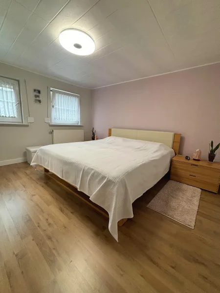 Schlafzimmer OG