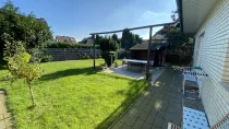 Terrasse/pflegeleichter Garten