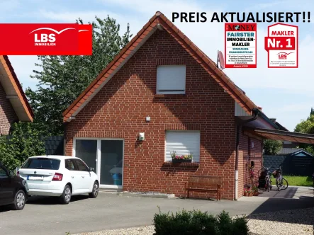 Vorderseite mit Stellplätze - Haus kaufen in Gronau - Kleines Zuhause in Bestlage von EPE! ###Wohnfläche vergrößerbar###