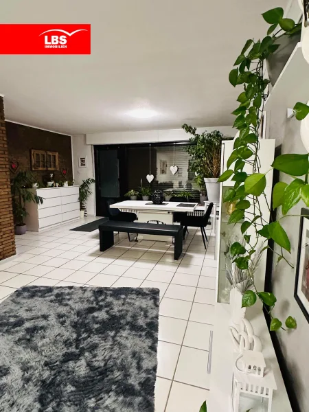 Essbereich - Wohnung kaufen in Bottrop - TOP Wohnung mit 118 m² in Fuhlenbrock mit Garten und Tiefgarage
