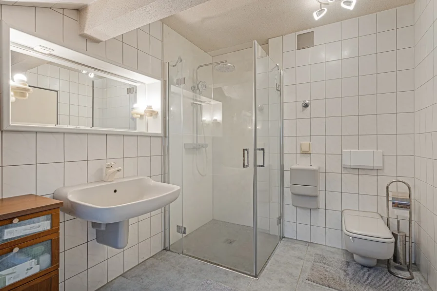 Badezimmer DG