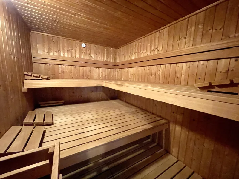 Keller Sauna