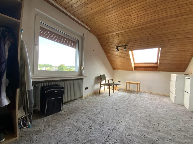 Schlafzimmer DG