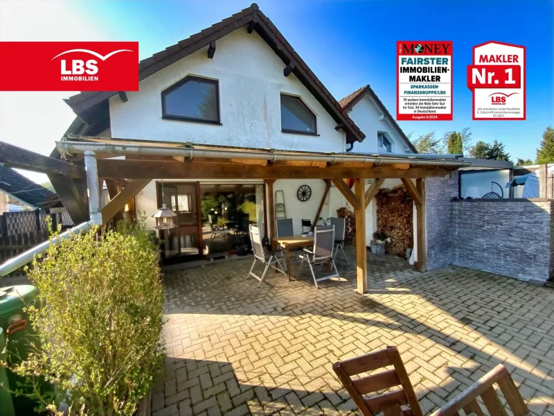 Überdachte Terrasse - Haus kaufen in Fröndenberg /Ruhr, Hohenheide - Ihre Oase im grünen - Ruhige Lage mit guter Anbindung