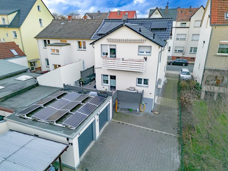 Südseite Haus - Haus kaufen in Lippstadt - ***Frisch, Modern & Frei***