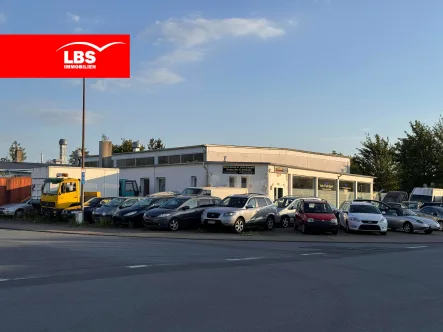 Autohandel und Werkstatt - Halle/Lager/Produktion kaufen in Lippstadt - ***Gewerbefläche in Top Lage***