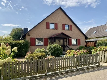 0A968F6B-32B2-4AFE-945E-9C8866 - Haus kaufen in Bielefeld - Schönes Einfamilienhaus nahe Schildesche